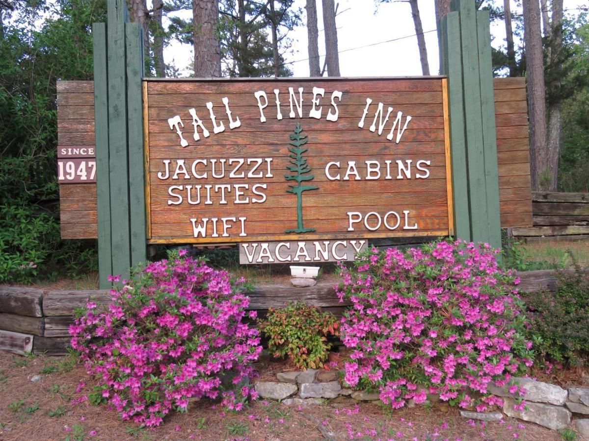 Tall Pines Inn Eureka Springs Exterior photo